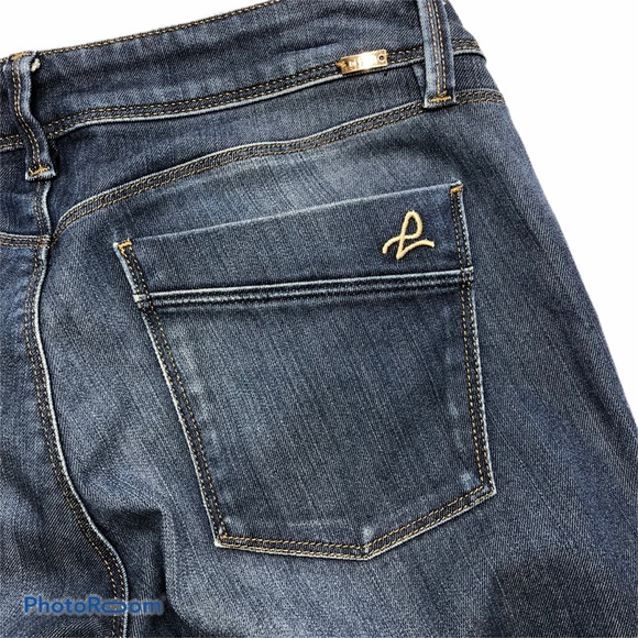 DL1961 Cindy Slim Boot Cut Low Rise Stretch Jeans - Picture 8 of 8